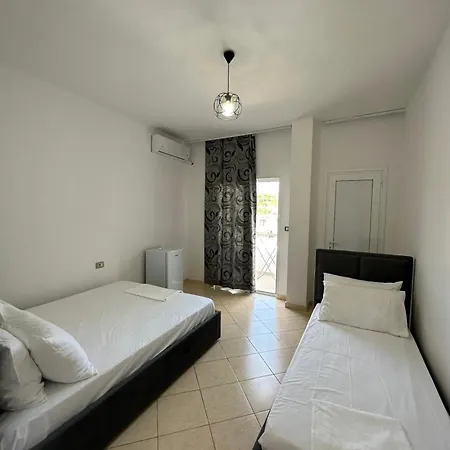 Memushaj Apartment *