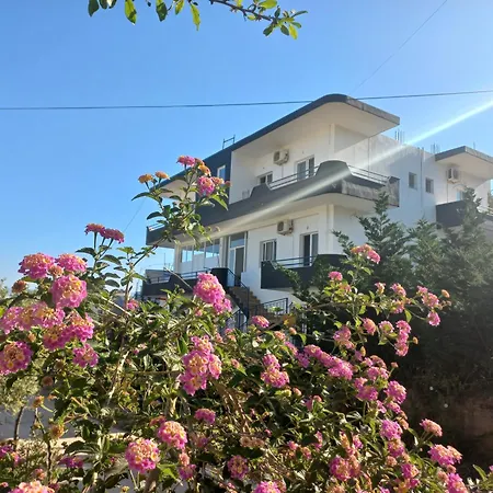 Apartment Memushaj